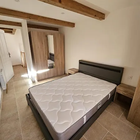 En Centre-ville * Castellane
