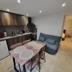 En Centre-ville 公寓 卡斯特拉讷